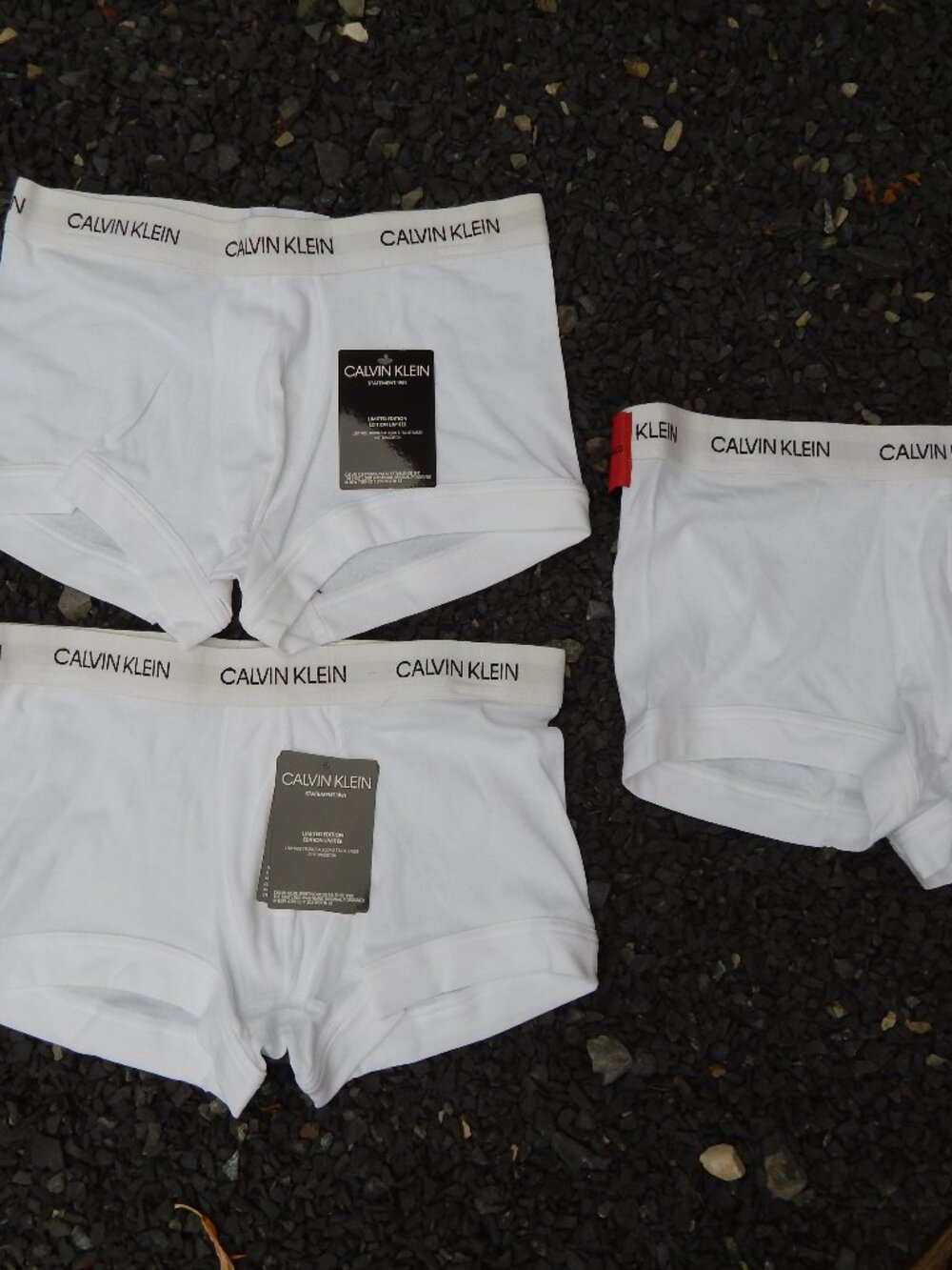 Calvin Klein Men’s Large 36-38" Low Rise Trunks Briefs Underwear White Lot of 3